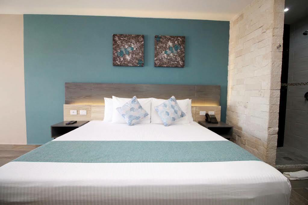 Bfh Attraction Deluxe Hotel Плая-дель-Кармен Экстерьер фото